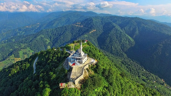 rize-kibledagi-camii-1