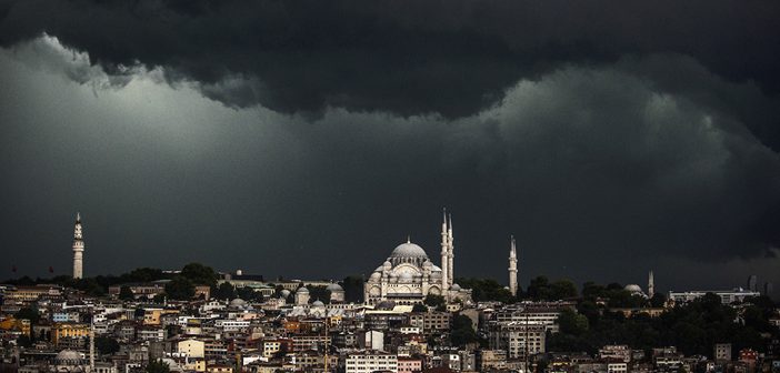 SIKINTI VE MUSİBETLERDEN KURTULMAK İÇİN OKUNACAK DUALAR