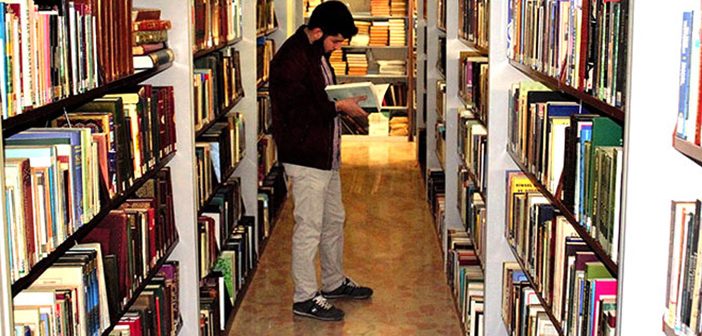 İLAHİYAT EĞİTİMİNDE ÜÇ FİTNE