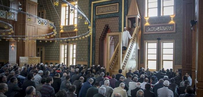 Cuma Hutbesi: “Cennet; Müminleri Bekleyen Sonsuz Nimet”
