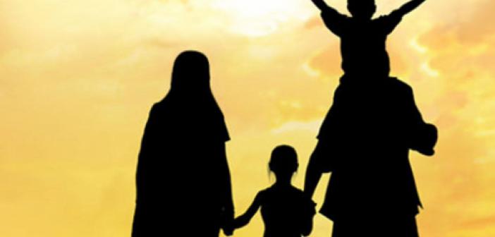 Aile Huzuru ile İlgili Hadisler