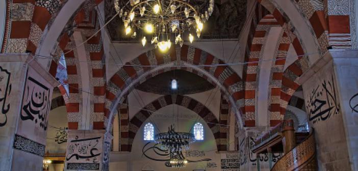 Hak Din İslâm ve Muharref Dinlerde İbadet ve Muamelat