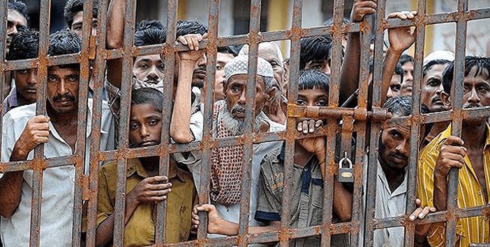 Rohingyalı Müslümanlar Sevinçli