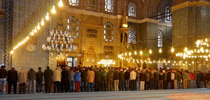 Namazın Sünnetleri Nelerdir?