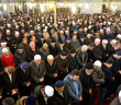 Cemaatle Namazda İmama Uyan Kimse Nasıl Davranır?