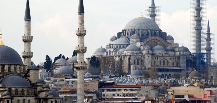 Süleymaniye Camii'nin İnşası Ne Kadar Sürdü?