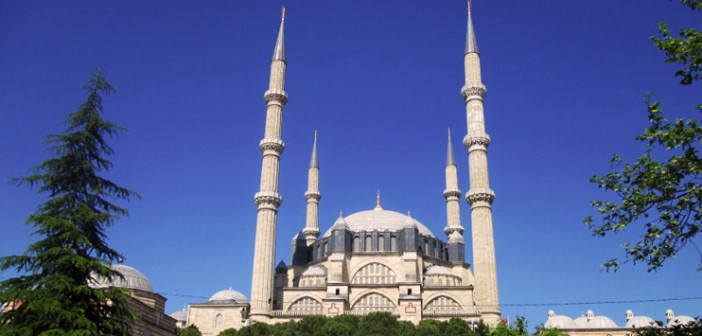 Selimiye Camii'nin Minarelerindeki Muhteşem Mimari