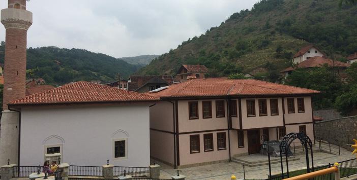 Yanova Murat Bey Camii İbadete Açıldı