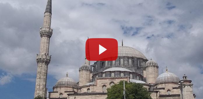 Şehzadebaşı Camii Minaresi Neden Nakışlıdır?