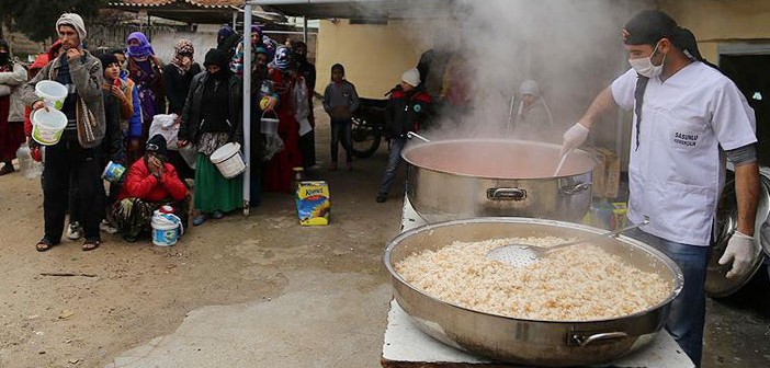 Suriyeliler'in İçini Isıtıyorlar