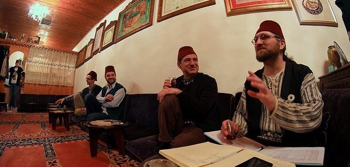 Bosnalı Müslümanlar Osmanlı Geleneğini Sürdürüyor