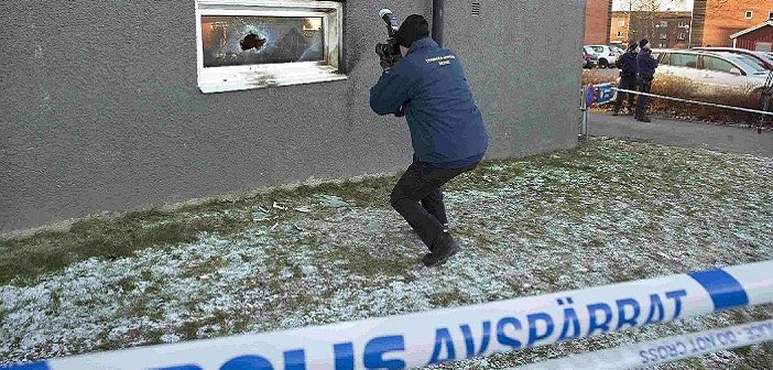 İsveç'te Cami Cemaatine Irkçı Saldırı