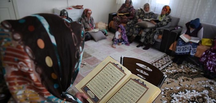 Ahıskalı Kadınların Ramazan'da Mukabele Mutluluğu