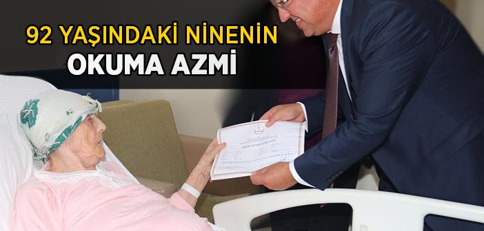 92 Yaşındaki Ninenin Okuma Azmi