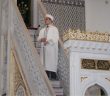 En Büyük Bozgunculuk, Dinin Muazzez Değerlerini İstismar Etmektir