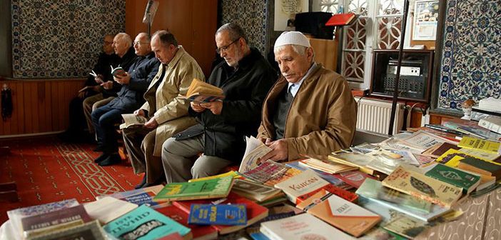 Camide Kütüphane Kurdular