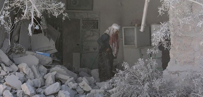 Halep'te Siviller Bombalandı