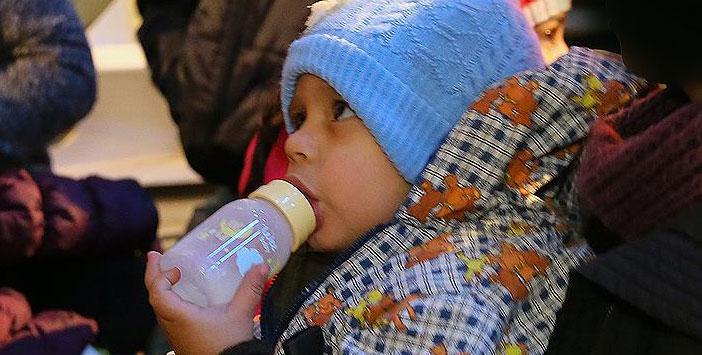 Sığınmacı Çocuklara 'süt Kuzusu' Projesi