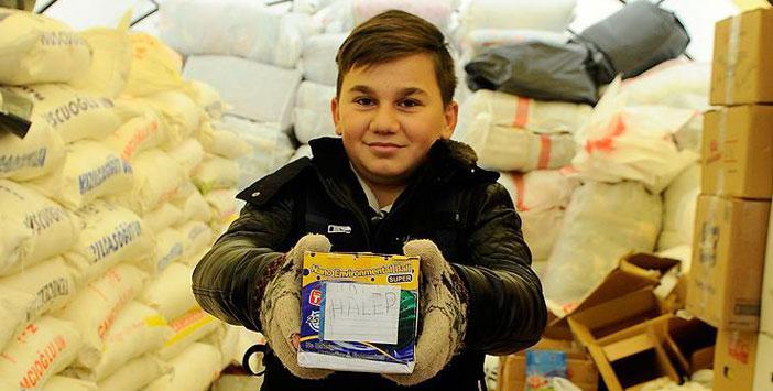 Fedakar Öğrencilerin 'halep Kumbarası'