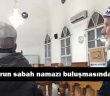 Dede İle Torun Sabah Namazı Buluşmasında