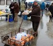 Akşama Kadar Helalinden Ekmeğini Arıyor