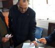 Banka Önünde Bulduğu Parayı Sahibine Ulaştırdı