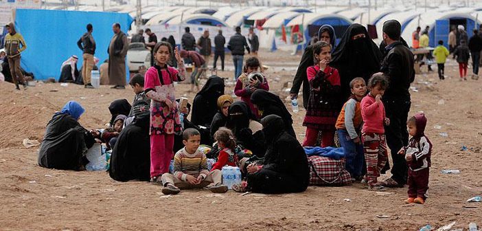 Musul'da 200 Bin Kişi Yerinden Edildi