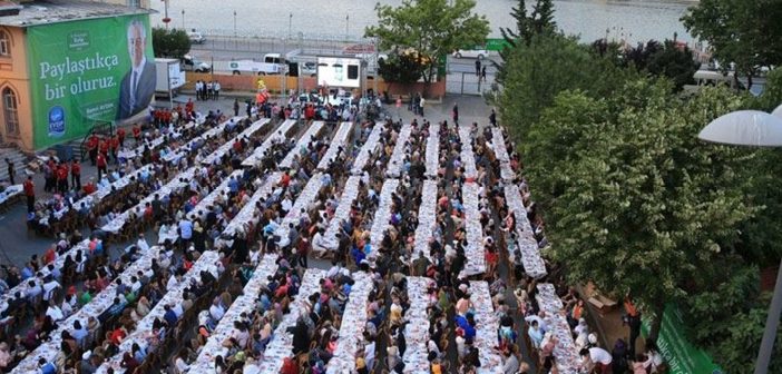 Ramazan'dan Etkilendi Müslüman Oldu