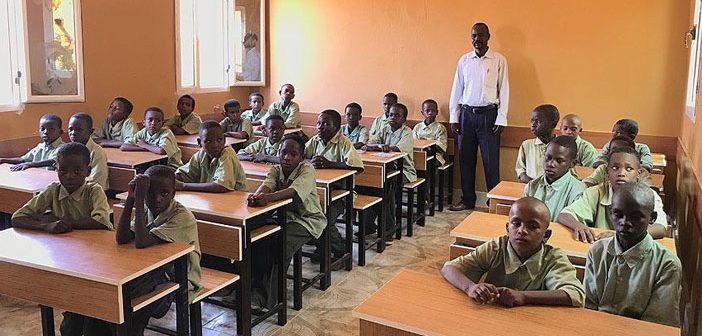 Sudan'da Gönüllü Elçilerin Onardığı Örnek Okul