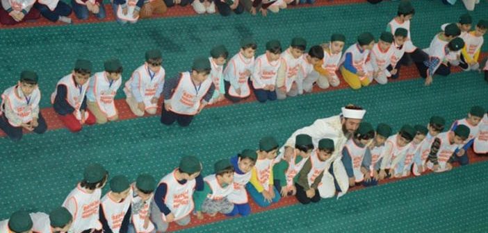 Camiler Çocuklarla Şenlendi