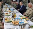 İçişleri Bakanı Soylu Mehmetçik’le Sahur Yaptı