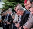 Peygamber Efendimiz’in Esneme ve Hapşırma Adabı