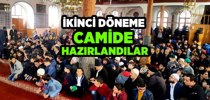 Çocuklar İkinci Döneme Camide Hazırlandılar