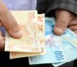 Dilenciye Para Vermek