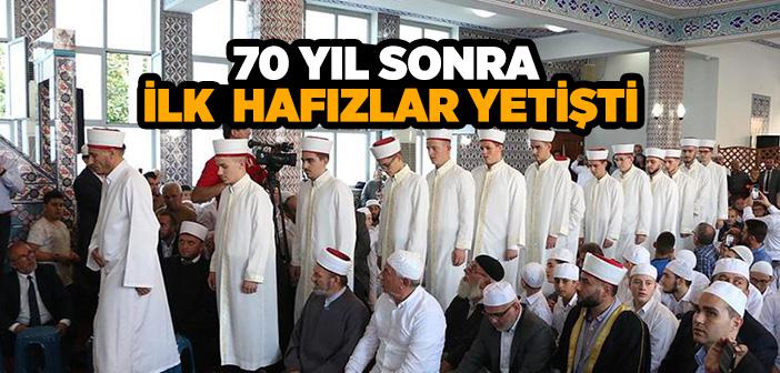 Arnavutluk'ta 70 Yıl Aradan Sonra İlk Hafızlar Yetişti