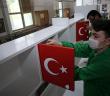 Lise Öğrencileri İhtiyaç Sahibi Çocuklar İçin Çalışma Masası Tasarladı