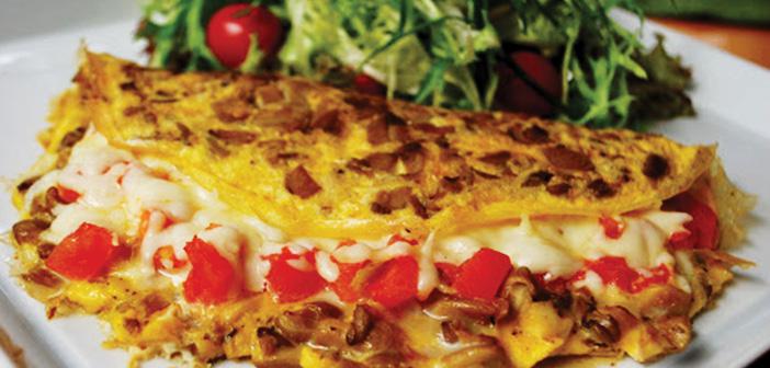 Sucuklu Domatesli Omlet Tarifi