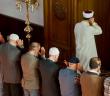 İmam Çorapsız Namaz Kılabilir mi?