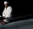 Kuran Okurken, Namaz Kılarken Buna Dikkat Edin!