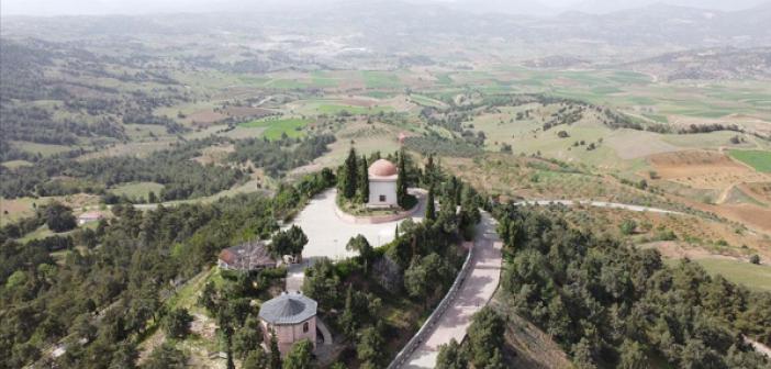 'Osmanlı'nın İlk Kadısı' Dursun Fakih'in Türbesine Ulaşımın Sağlandığı Yol Düzenlendi