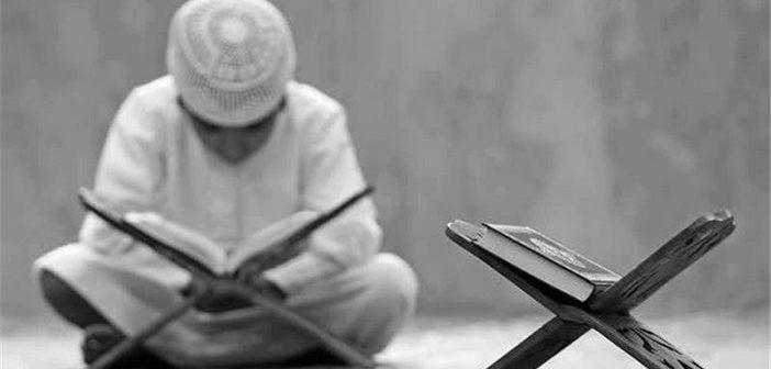 Sebe' Suresi 1. Ayet Meali, Arapça Yazılışı, Anlamı ve Tefsiri