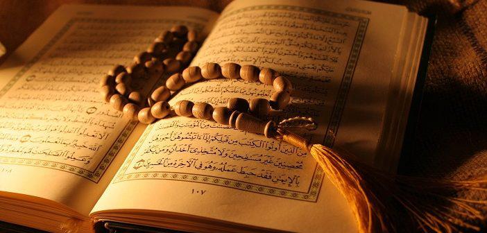 Muhammed Suresi 25. Ayet Meali, Arapça Yazılışı, Anlamı ve Tefsiri