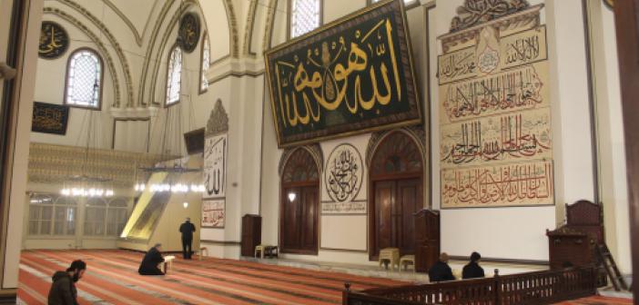 "Allah Yolunda Yapılan Bir Sabah ve Akşam Yürüyüşü" Hadisi Şerifi