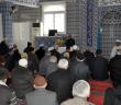 Stomalı Kimseler Camide Cemaatle Kılınan Vakit Namazlarına Katılabilirler mi?