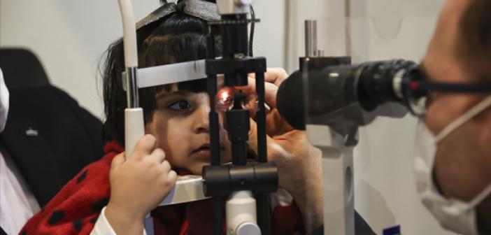 Suriyeli 3 Yaşındaki Çocuk, Türkiy'de İki Gözüne Yapılan Kornea Nakliyle Karanlıktan Kurtuldu