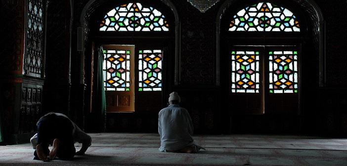 İslam, Kulun Allah Karşısındaki Halini Nasıl İfade Eder?