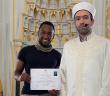 Amerikan Askeri Timothy, Tokyo Camii'nde Müslüman Oldu