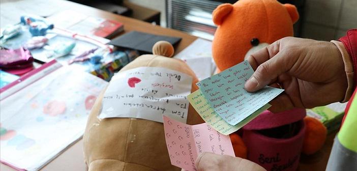Çocukların Depremzede Çocuklara Yazdığı Notlar Yürek Isıtıyor