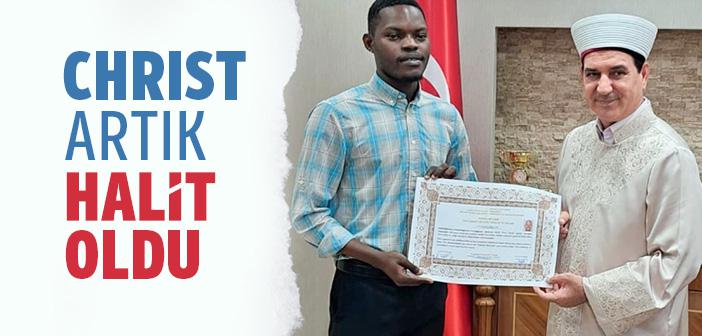 Benin Uyruklu Genç, İslam'ı Seçti