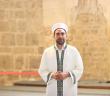 Antalya'da İmam Görev Yaptığı Tarihi Camiyi Turistlere 4 Dilde Anlatıyor